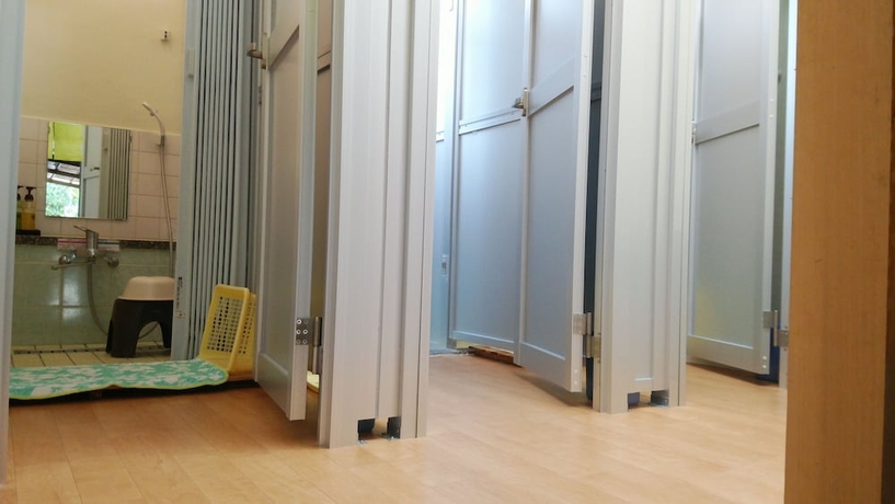 Imagen de los interiores del Hotel Kohamaso. Foto 16
