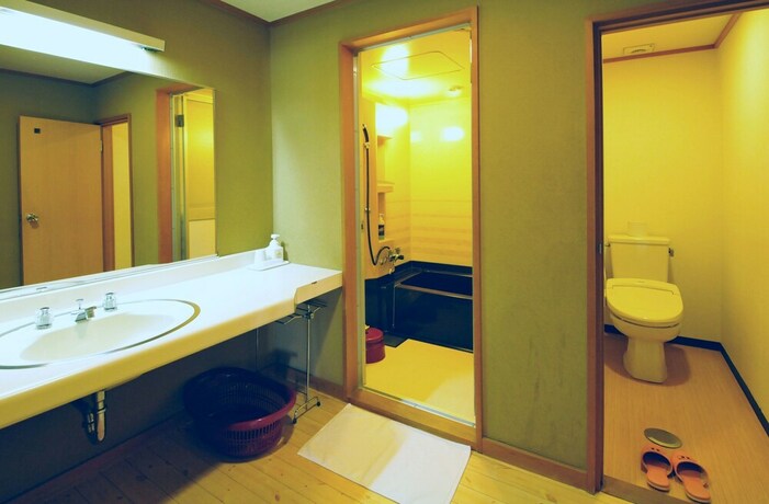 Imagen de la habitación del Hotel Kohannoyado Morimoto. Foto 19