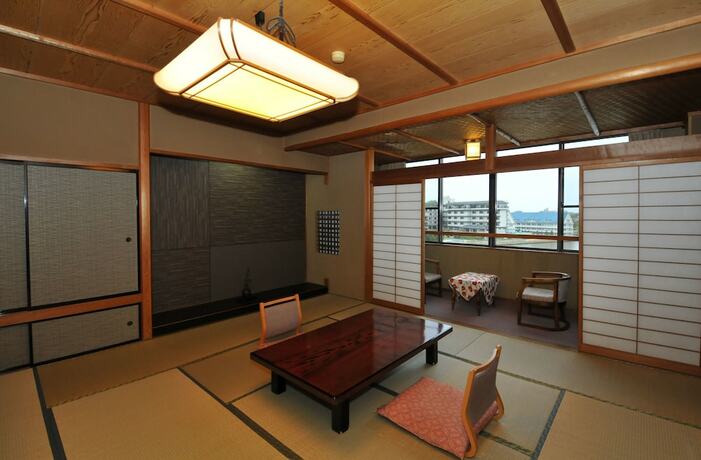 Imagen de la habitación del Hotel Kohannoyado Morimoto. Foto 21