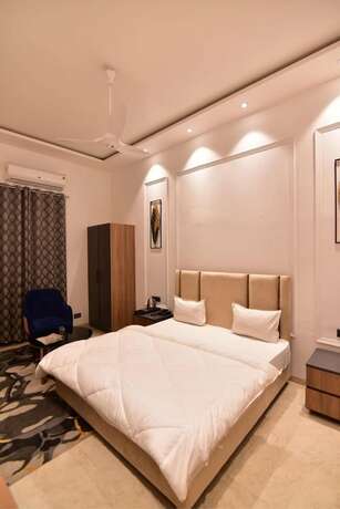 Imagen general del Hotel Kohinoor Palace, Faizabad. Foto 9