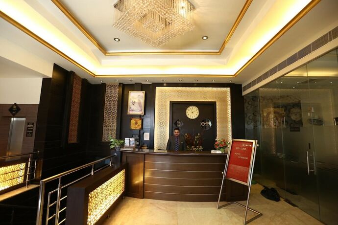 Imagen general del Hotel Kohinoor Palace, Ludhiana. Foto 9