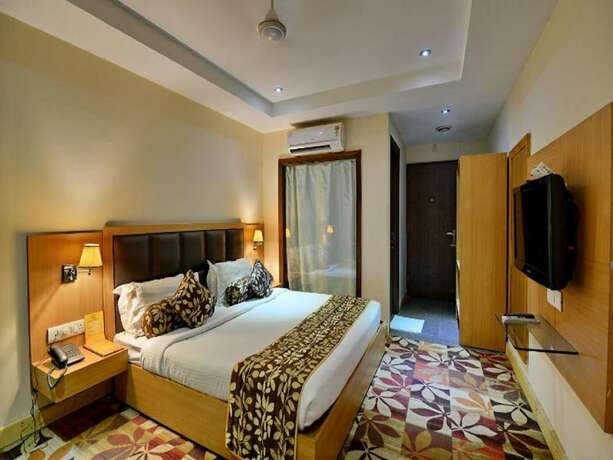 Imagen de la habitación del Hotel Kohinoor Palace, Ludhiana. Foto 15
