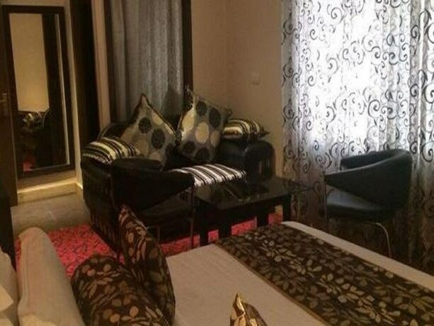 Imagen de la habitación del Hotel Kohinoor Palace, Ludhiana. Foto 27