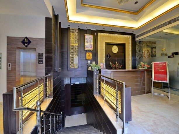 Imagen de los interiores del Hotel Kohinoor Palace, Ludhiana. Foto 33