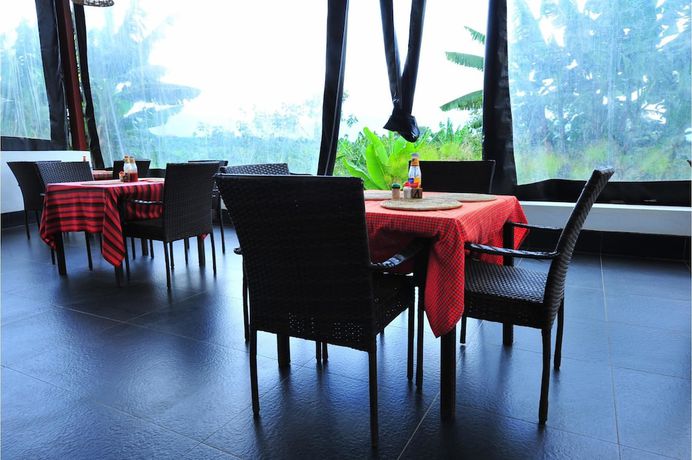 Imagen del bar/restaurante del Hotel Koi Koi Cultural Village. Foto 4