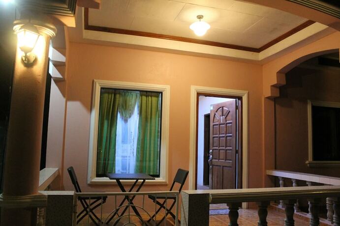 Imagen de la habitación del Hotel Kojie House. Foto 14