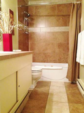 Imagen de la habitación del Hotel Kokanee Glacier Resort. Foto 8