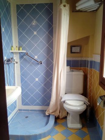 Imagen de la habitación del Hotel Kokkino Spiti Boutique. Foto 10