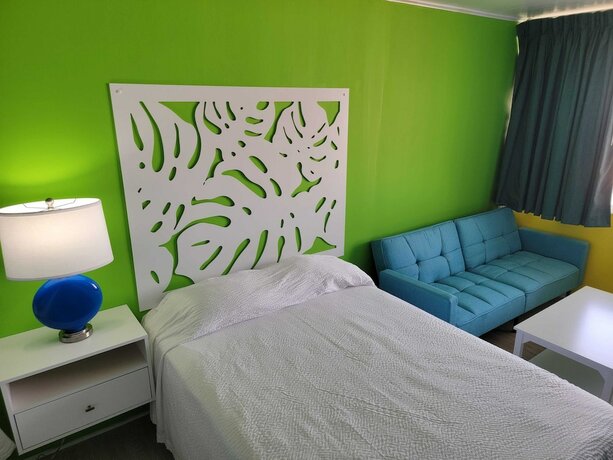 Imagen de la habitación del Hotel Kokomo Suites. Foto 15
