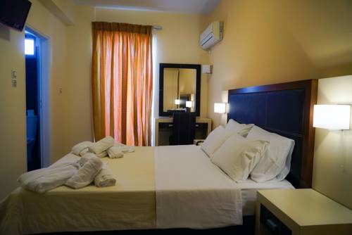 Imagen de la habitación del Hotel Kokoni Beach. Foto 1
