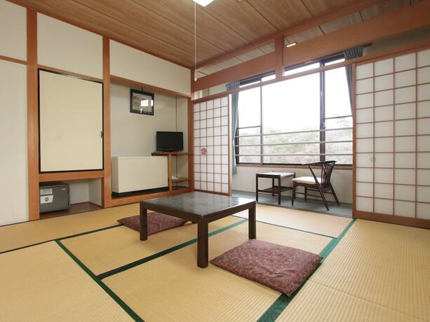 Imagen de la habitación del Hotel Kokumin Shukusha Enasansou. Foto 18