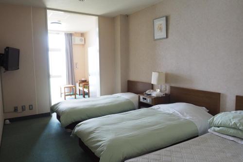 Imagen general del Hotel Kokuminshukusha Shodoshima. Foto 2
