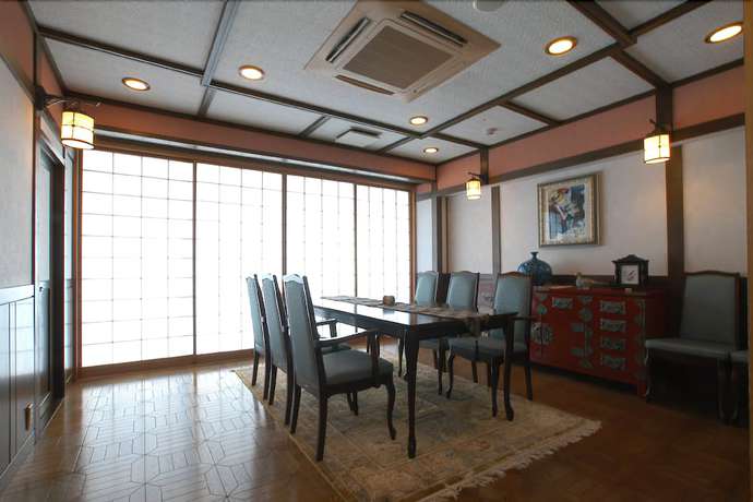 Imagen de la habitación del Hotel Kokusai Kanko Kishotei. Foto 9