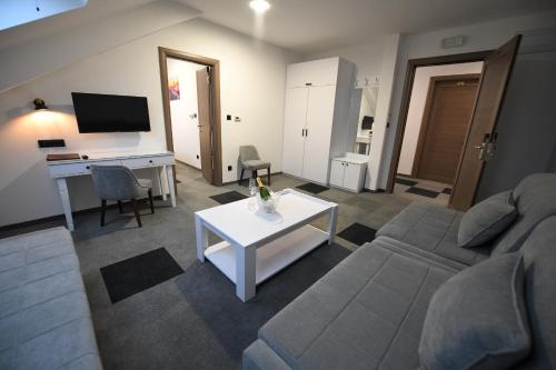 Imagen de la habitación del Hotel Kole. Foto 19