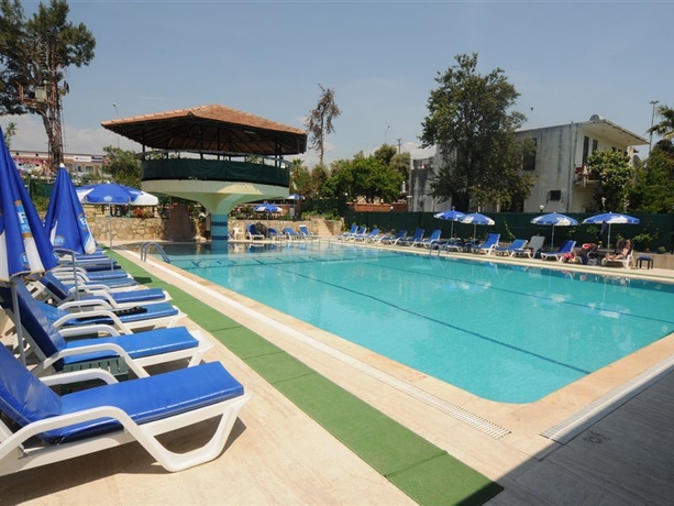 Imagen general del Hotel Kolibri Hotel. Foto 11