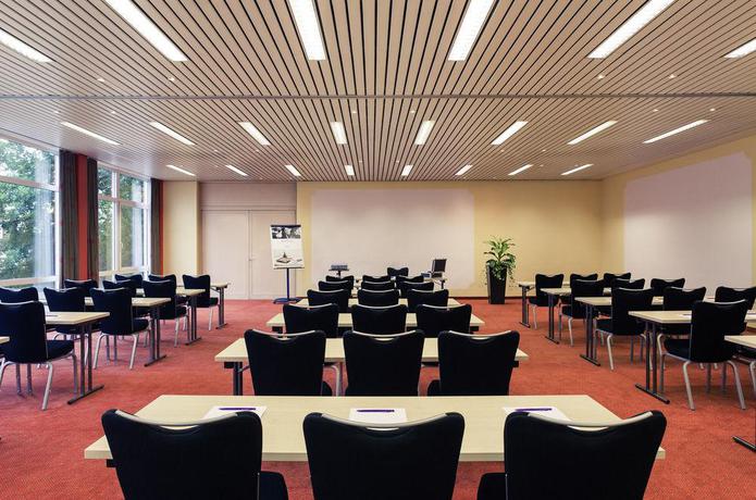 Imagen de los interiores del Hotel Koln West. Foto 6