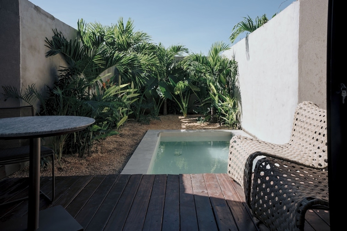 Imagen de la habitación del Hotel Koloa Concept. Foto 8
