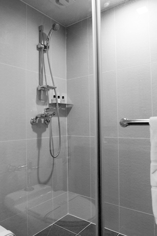 Imagen de la habitación del Hotel Kolon. Foto 10