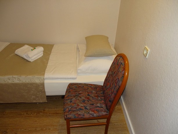 Imagen de la habitación del Hotel Kolossos D&uuml;sseldorf - Neuss. Foto 14