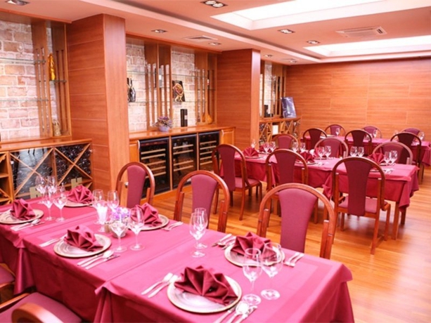 Imagen general del Hotel Kolovare. Foto 2