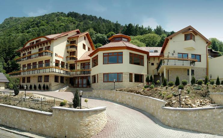 Imagen general del Hotel Kolping, Brasov. Foto 1