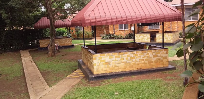 Imagen de los exteriores del Hotel Kolping Hoima. Foto 15