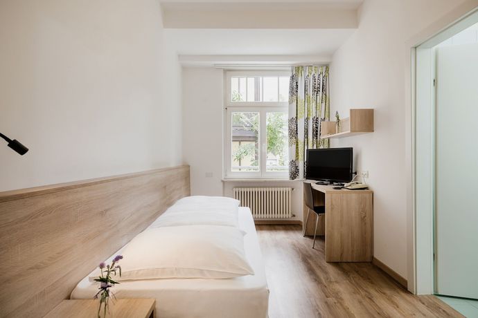 Imagen de la habitación del Hotel Kolping Meran. Foto 3