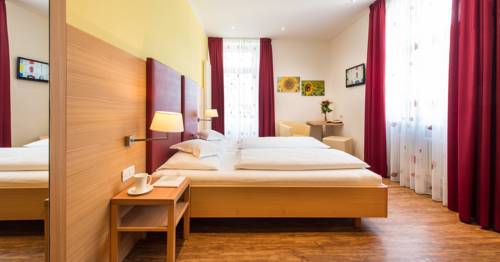 Imagen de la habitación del Hotel Kolping, Merano. Foto 5