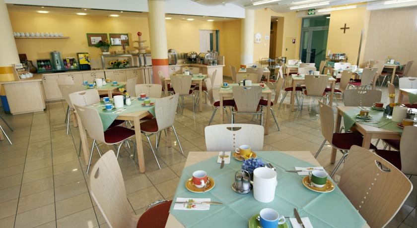 Imagen general del Hotel Kolpinghaus Zentral. Foto 5