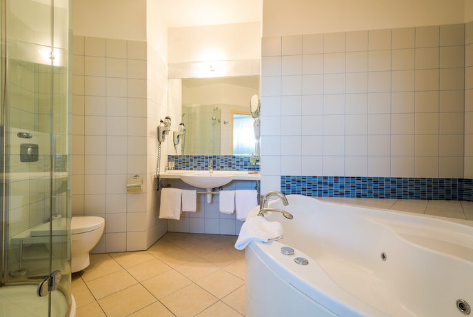 Imagen de la habitación del Hotel Kolumbs. Foto 8