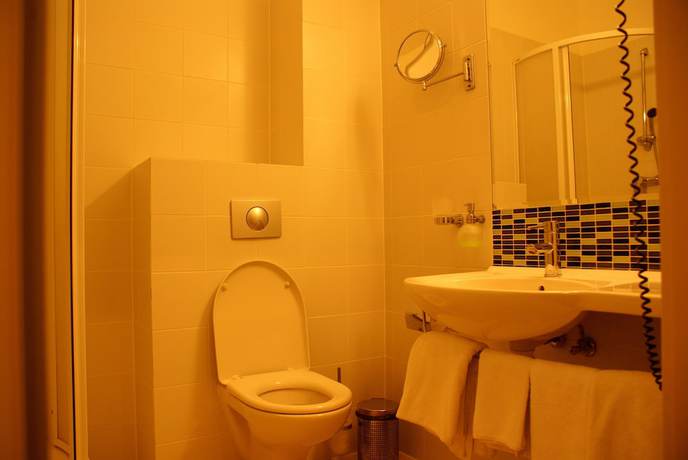 Imagen de la habitación del Hotel Kolumbs. Foto 11