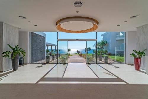 Imagen general del Hotel Kolymbia Beach by Atlantica. Foto 9