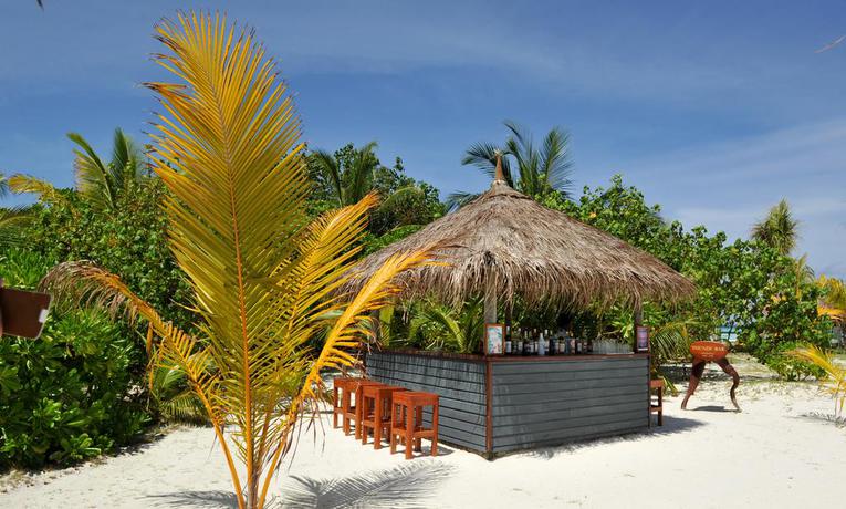 Imagen general del Hotel Komandoo Maldives Island Resort. Foto 11