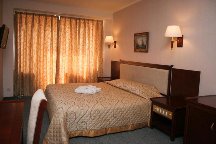 Imagen de la habitación del Hotel Komandor Hotel. Foto 7