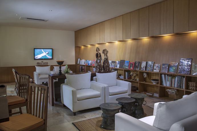 Imagen de los interiores del Hotel Komaneka At Bisma - Chse Certified. Foto 18