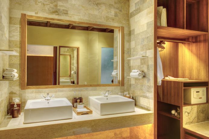 Imagen de la habitación del Hotel Komaneka At Monkey Forest. Foto 7