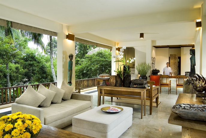 Imagen de los interiores del Hotel Komaneka At Tanggayuda. Foto 13