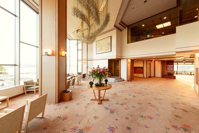 Imagen de los interiores del Hotel Komatsukan Kofutei. Foto 19