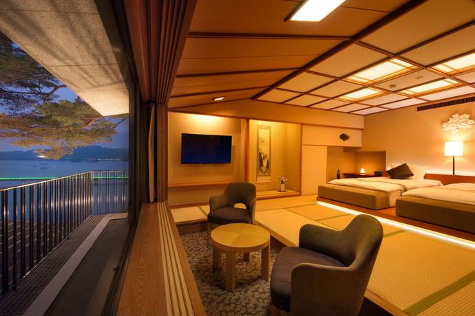 Imagen de la habitación del Hotel Komatsukan Kofutei. Foto 13