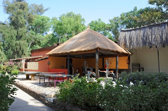 Imagen de los exteriores del Hotel Kombo Beach Resort. Foto 10