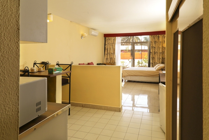 Imagen de la habitación del Hotel Kombo Beach Resort. Foto 4