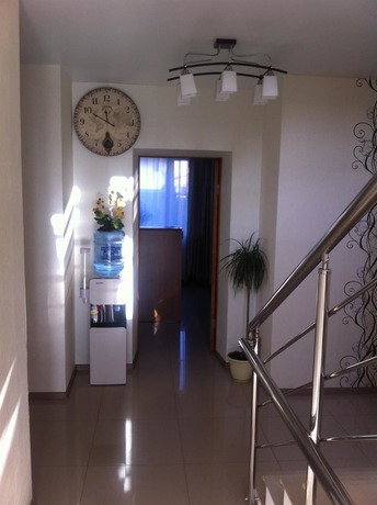 Imagen de los interiores del Hotel Komfort Don. Foto 18