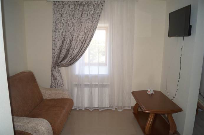 Imagen de la habitación del Hotel Komfort Don. Foto 14