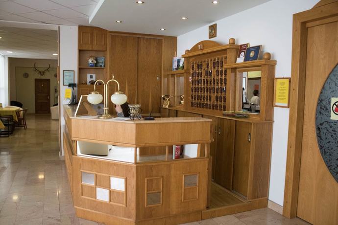 Imagen de los interiores del Hotel Komfort Plat&aacute;n. Foto 20
