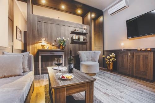 Imagen general del Hotel Komló Gyula. Foto 2