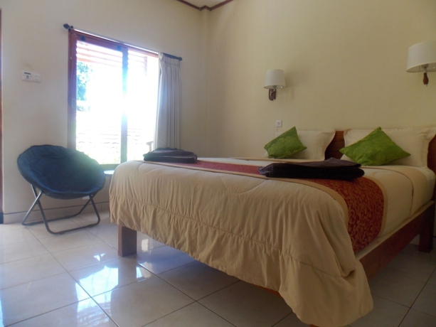 Imagen de la habitación del Hotel Komodo Lodge. Foto 9