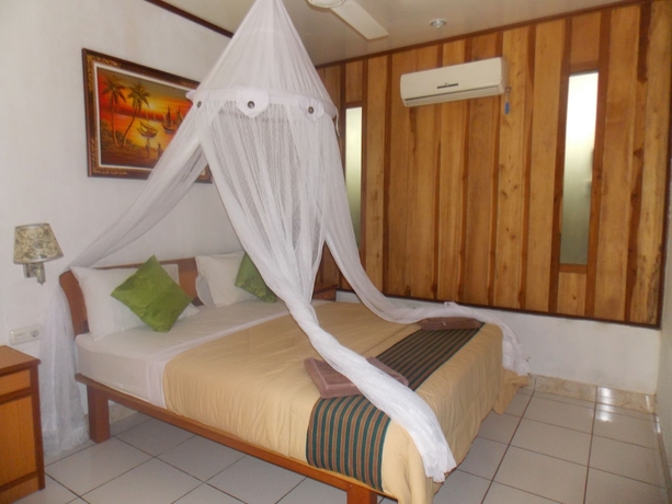 Imagen de la habitación del Hotel Komodo Lodge. Foto 11