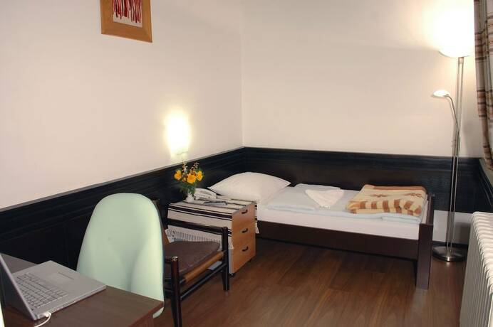 Imagen de la habitación del Hotel Komovi. Foto 23