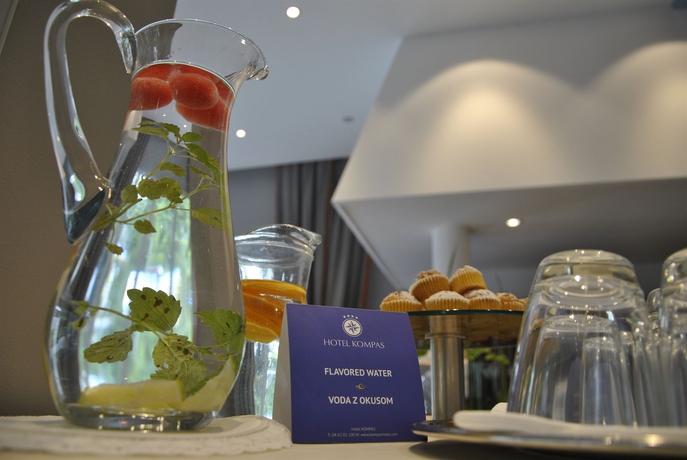 Imagen de los interiores del Hotel Kompas, Selo pri Bledu. Foto 14