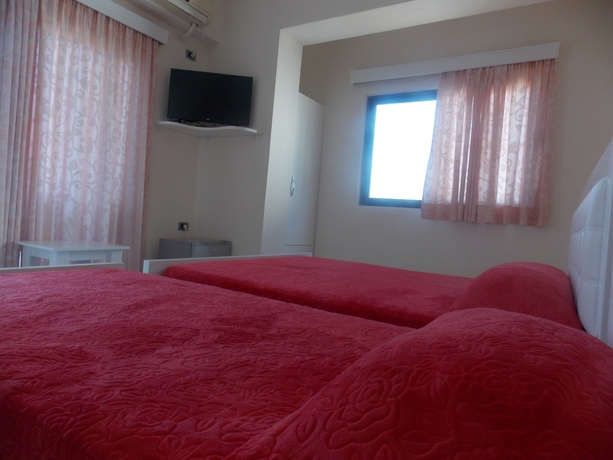 Imagen de la habitación del Hotel Kompleks Joni. Foto 10